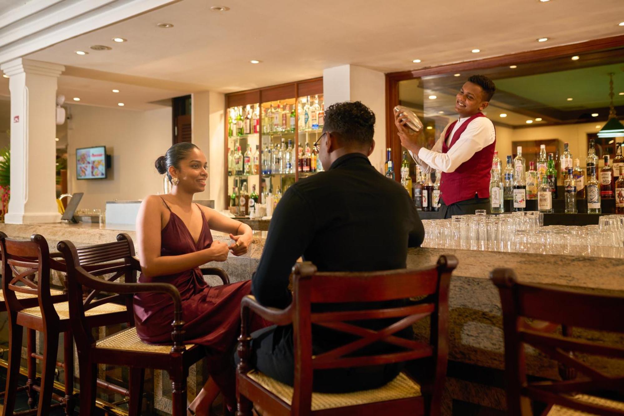 Mahaweli Reach Hotel Kandy Dış mekan fotoğraf