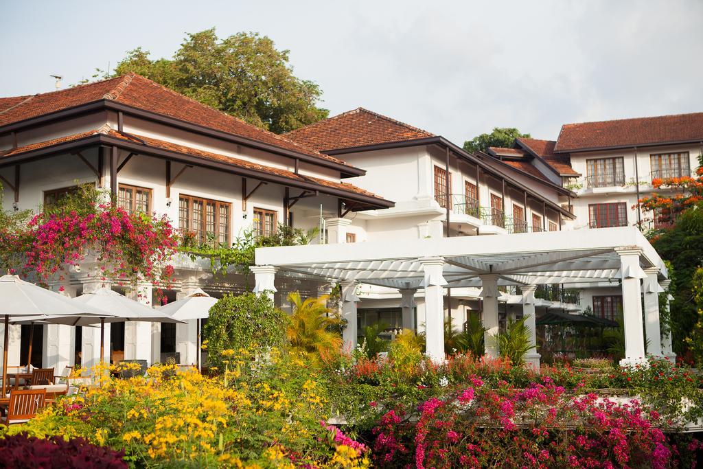 Mahaweli Reach Hotel Kandy Dış mekan fotoğraf